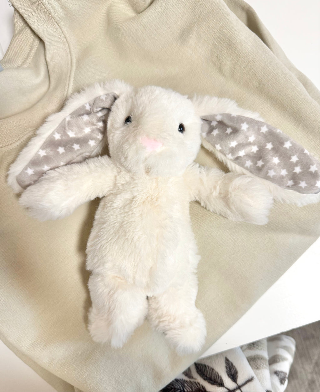 Ultra Soft Plushie Bunny